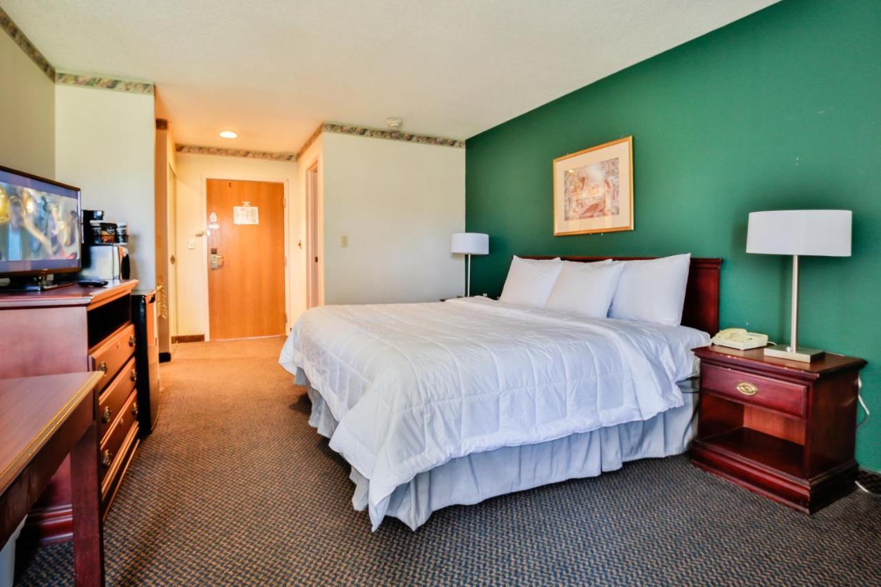 The View Inn & Suites Bethlehem / Allentown / Lehigh Airport Exterior foto